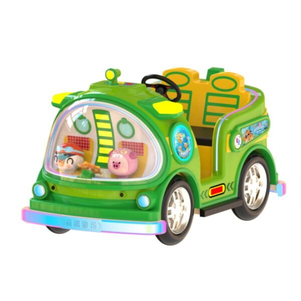 Submarine-themed square bumper cars for kids - green large tires