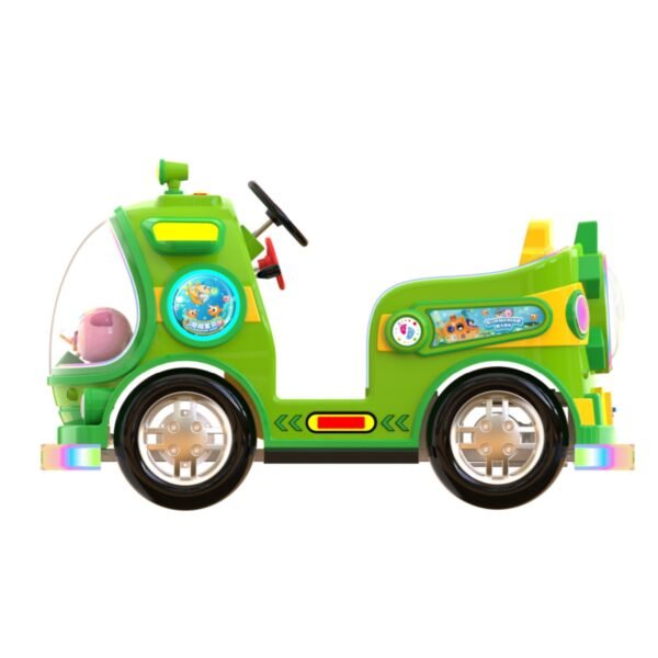 Submarine-themed square bumper cars for kids - green large tires - Image 2