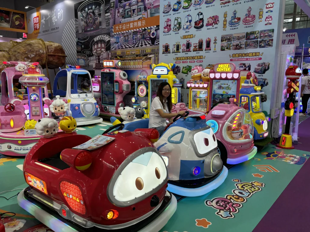 OEM plaza cars factory direct, fiberglass children ride-on with anti-collision features
