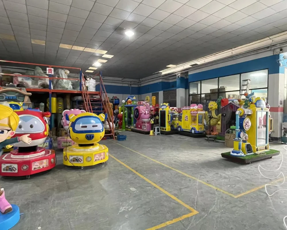 Electric dodgem cars fiberglass structure wholesale for amusement arena